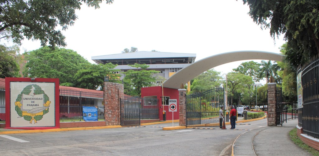 Universidad de Panamá automatiza el proceso de inscripción de las&nbsp;investigaciones