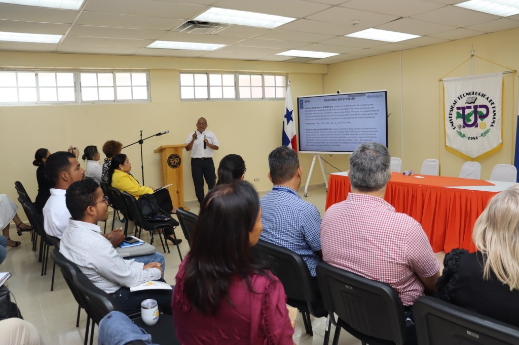 La UTP y el CEMCIT AIP presentan resultados de proyectos de investigación en materia ambiental y de los&nbsp;materiales